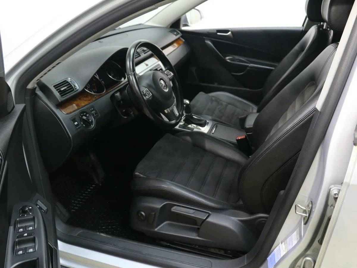 Volkswagen Passat, B6