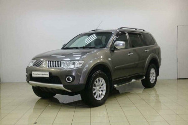 Mitsubishi Pajero Sport, II