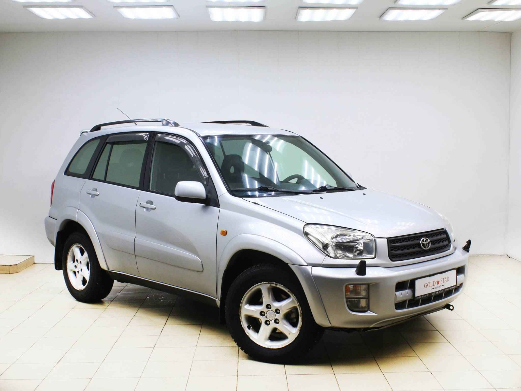 Toyota RAV4, II (XA20)