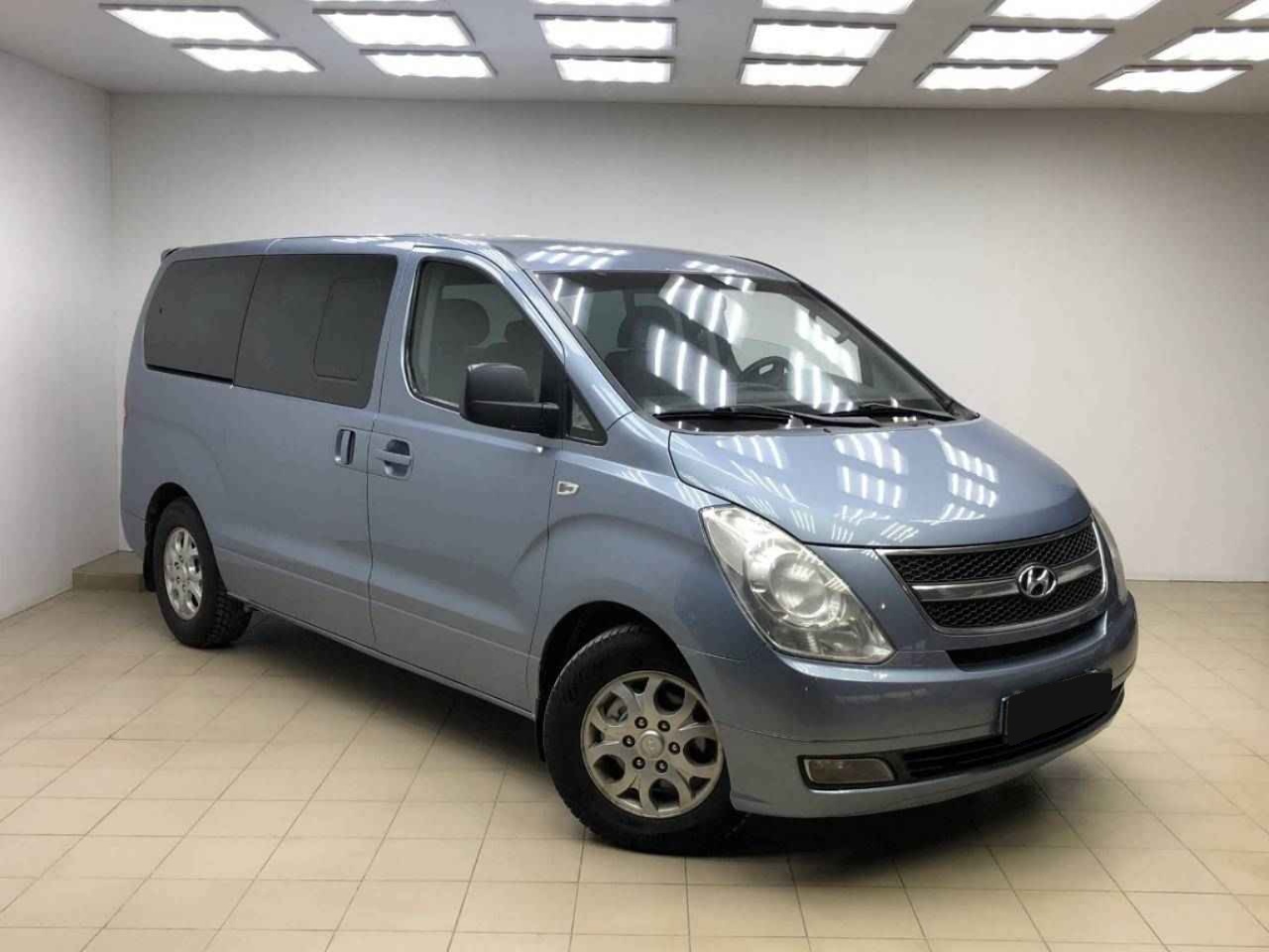 Hyundai Grand Starex, I