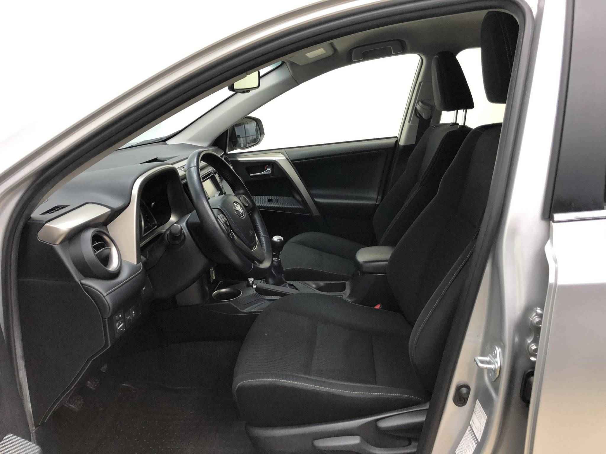 Toyota RAV4, IV (CA40)