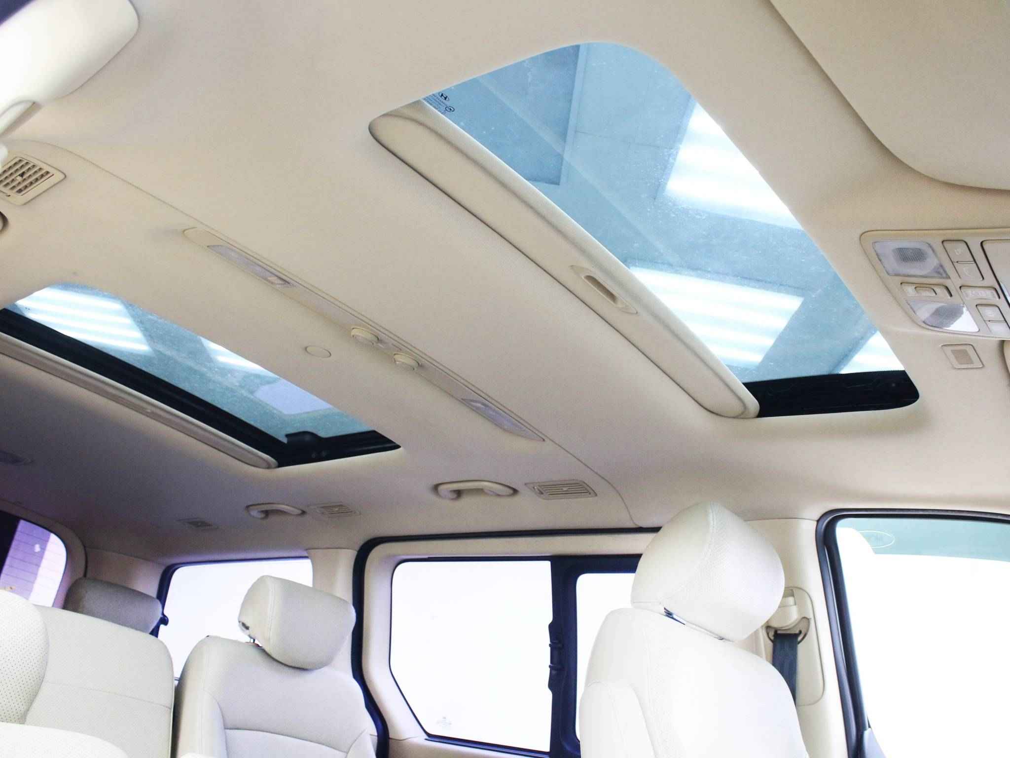 Hyundai Grand Starex, I