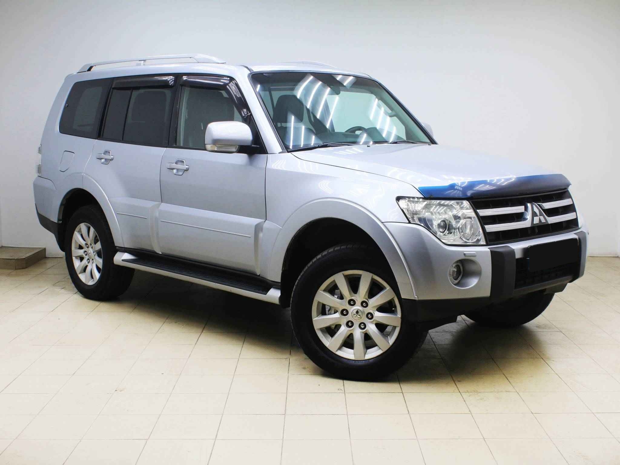 Mitsubishi Pajero, IV