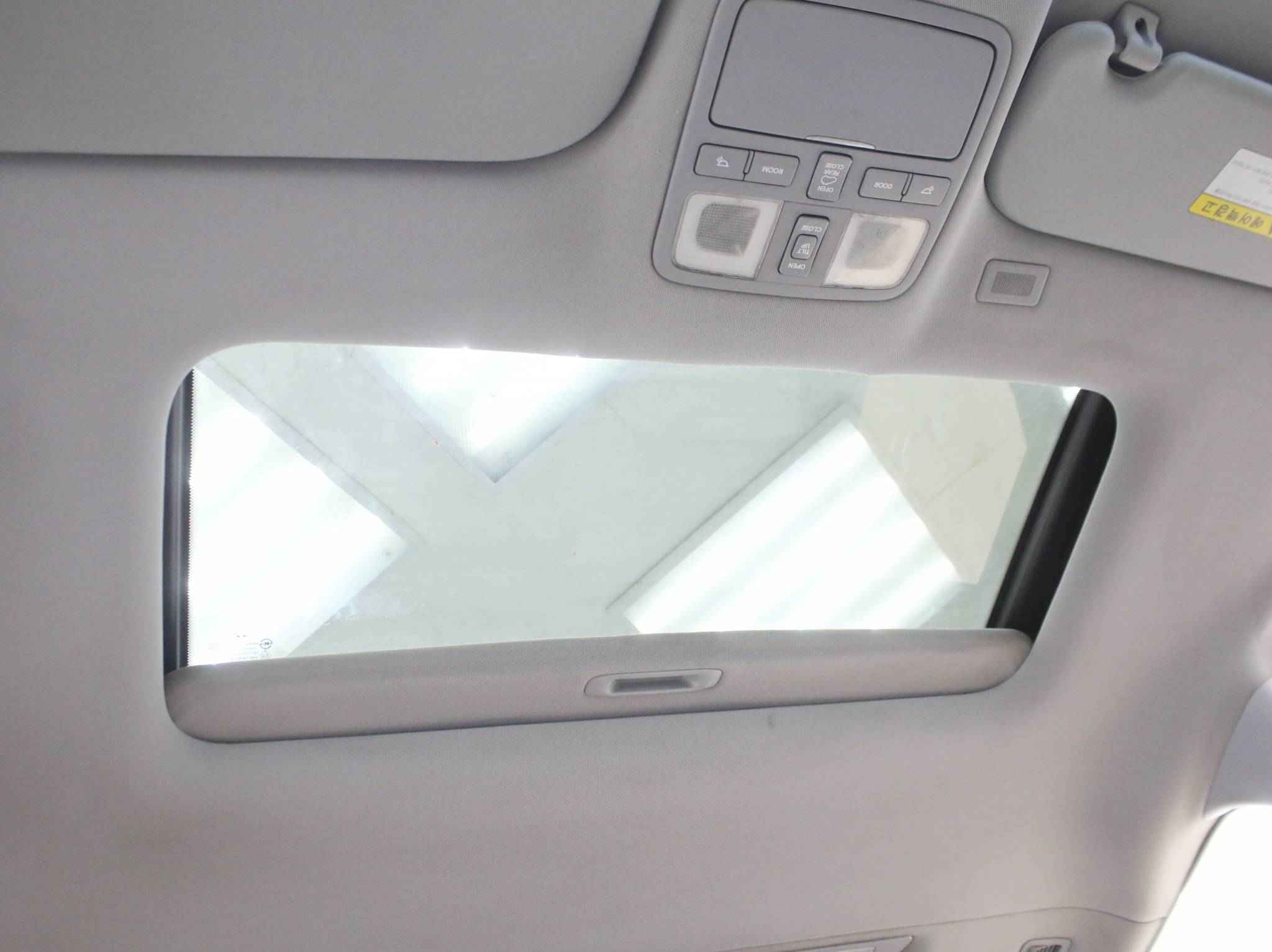 Hyundai Grand Starex, I