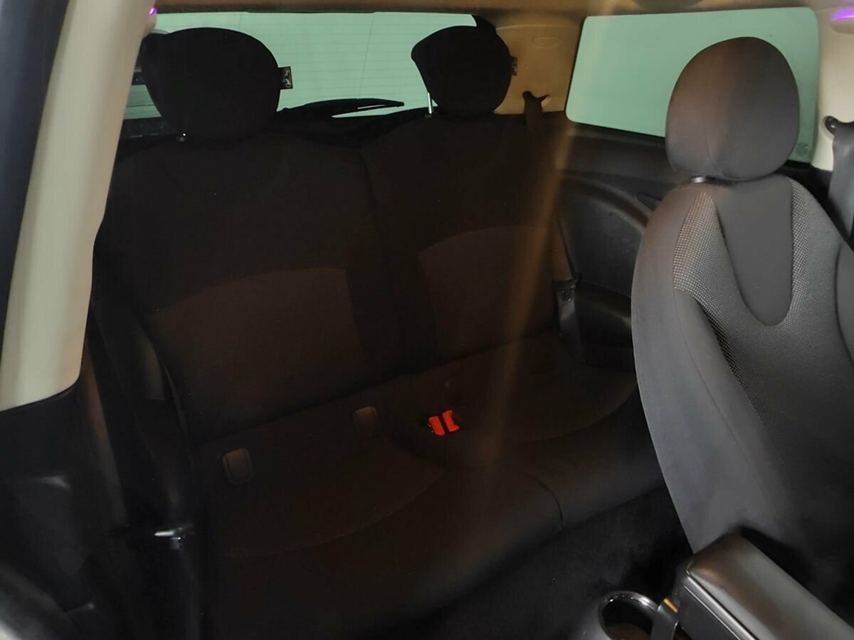 Mini Hatch Cooper, 2012