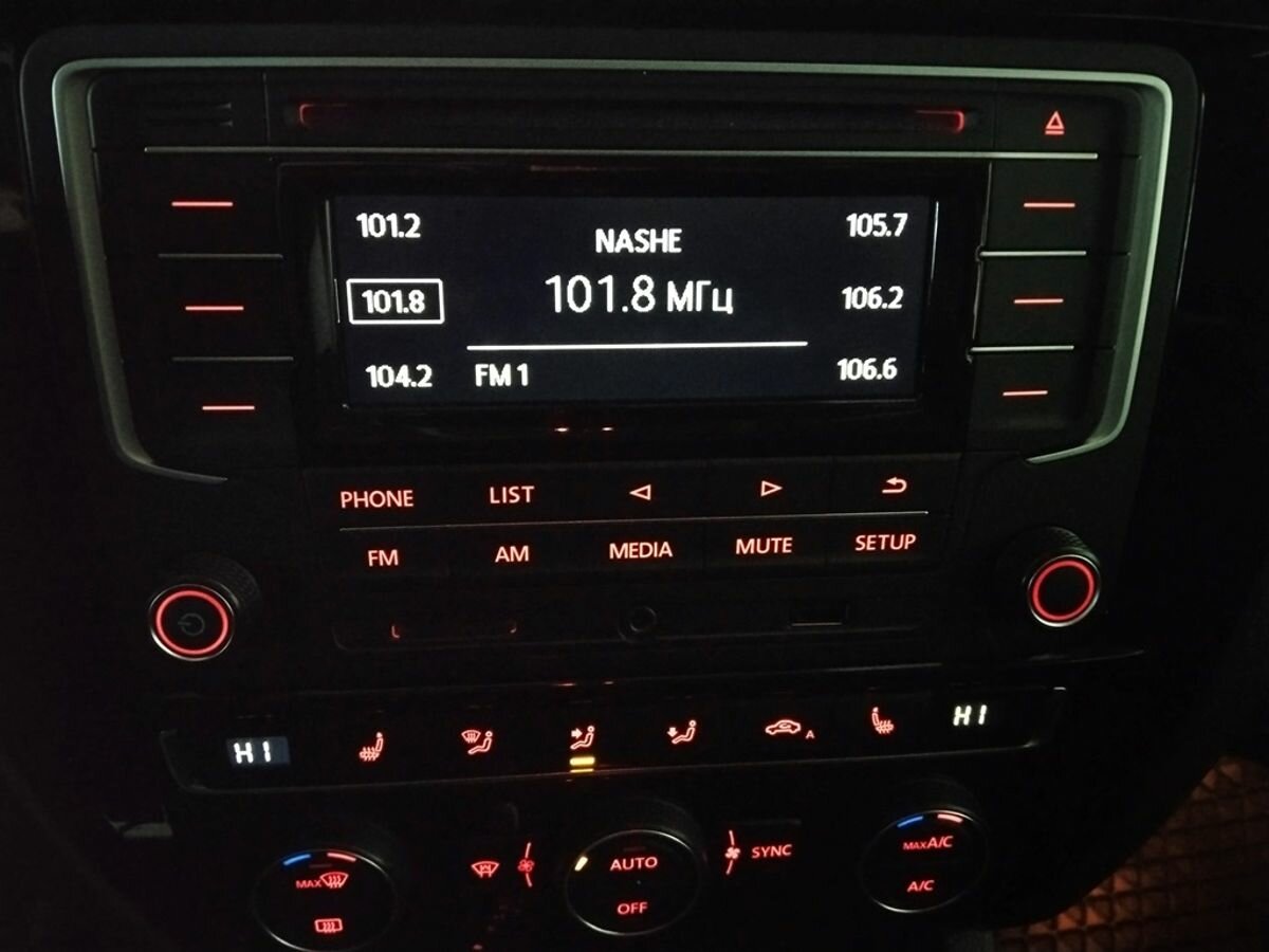 Volkswagen Jetta, 2016