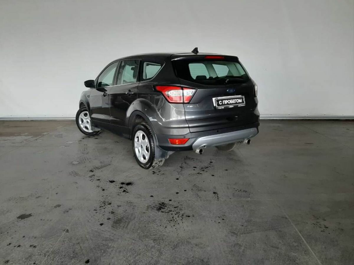 Ford Kuga, 2016