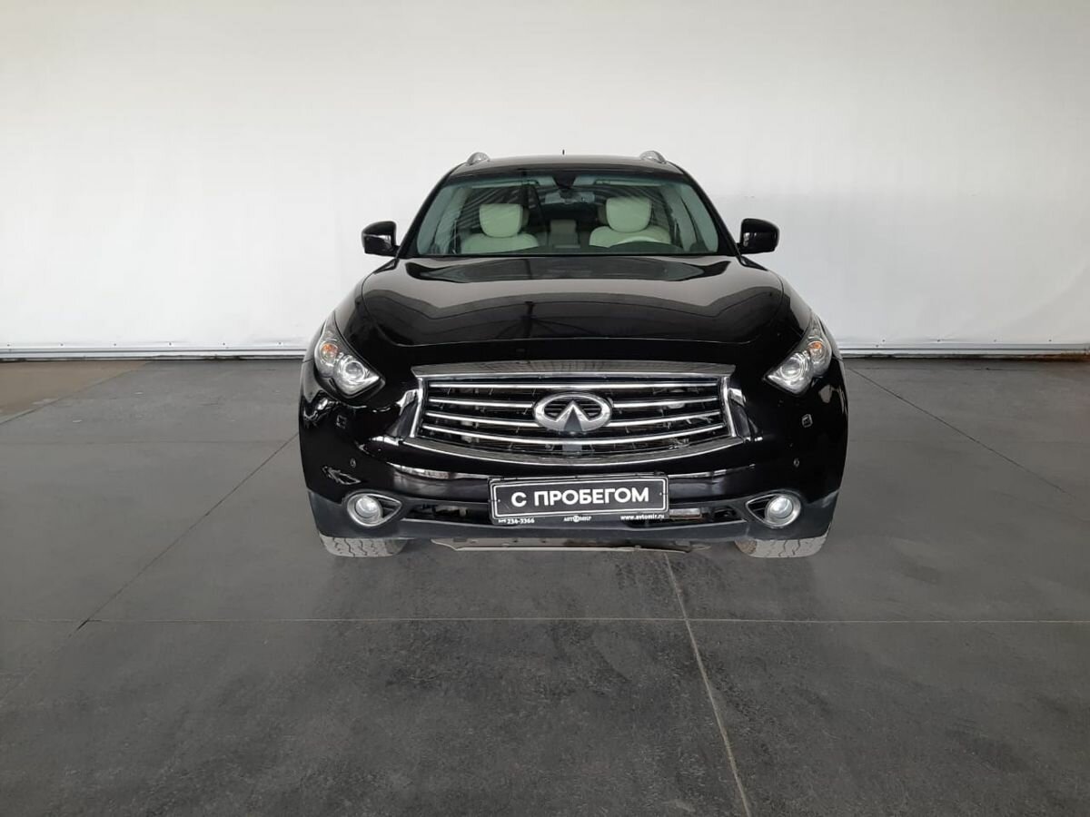 Infiniti FX37, 2012