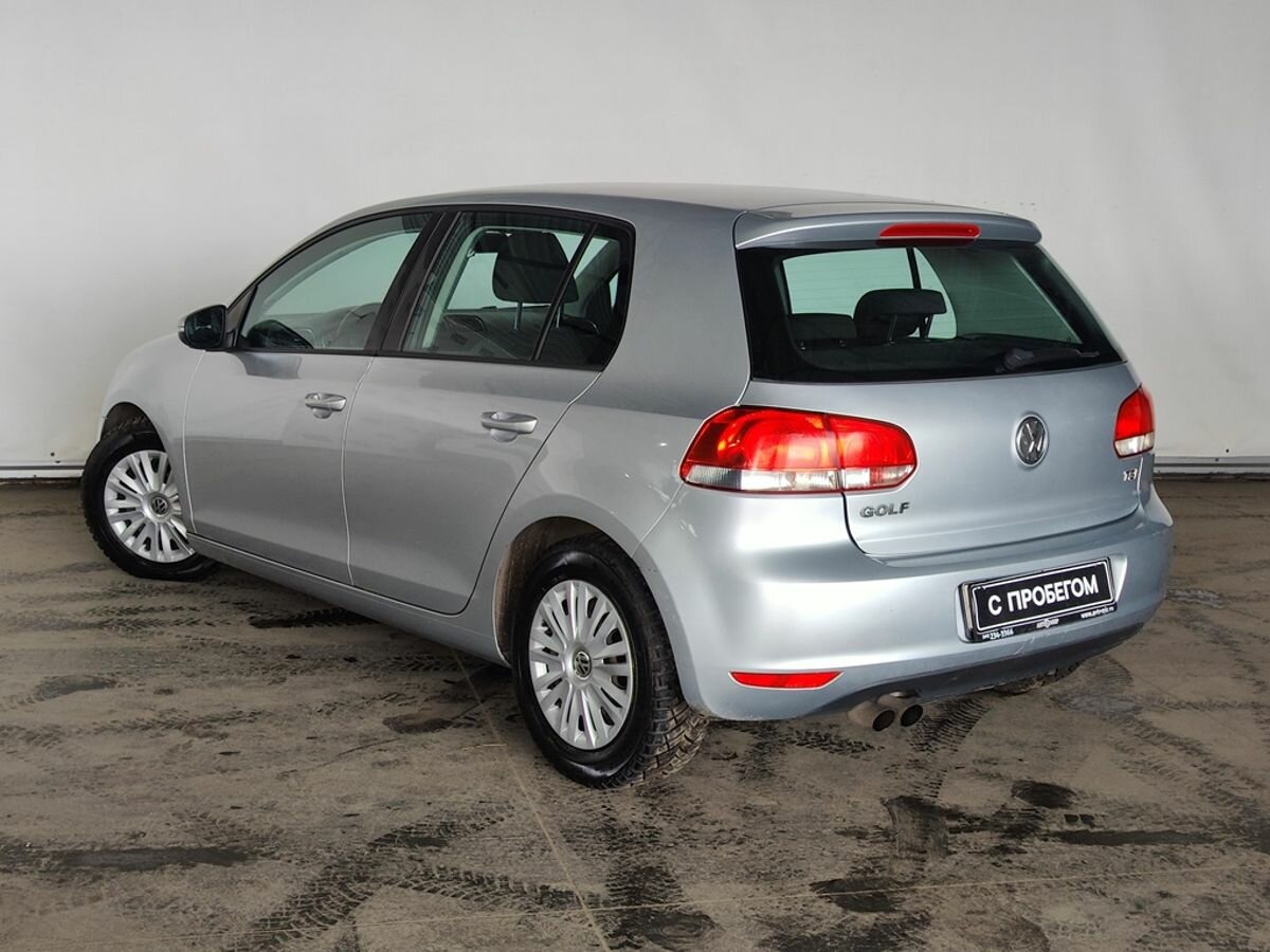 Volkswagen Golf, 2011