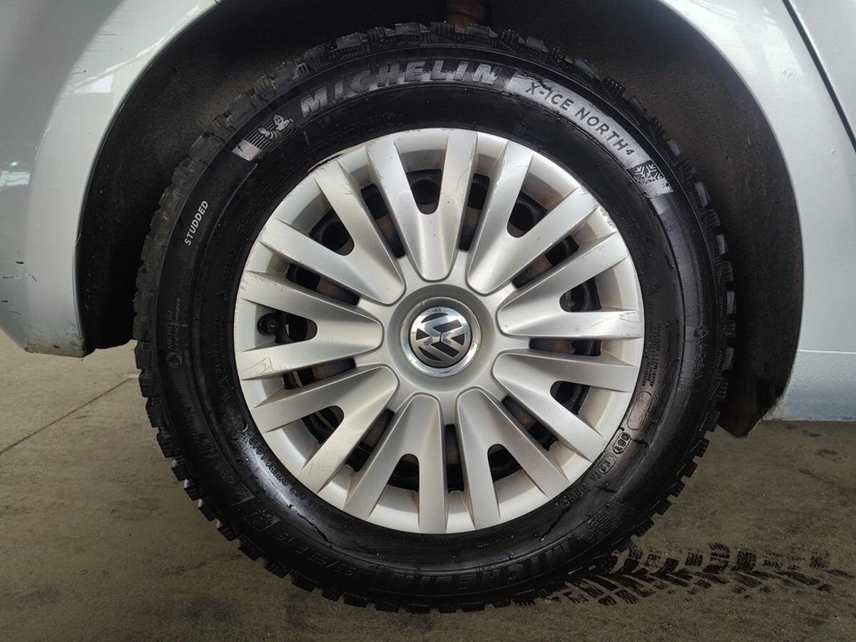 Volkswagen Golf, 2011