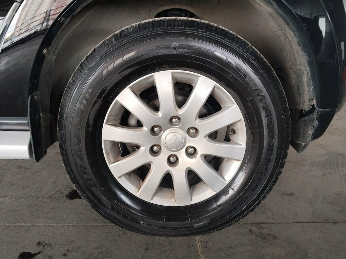 Mitsubishi Pajero, 2012