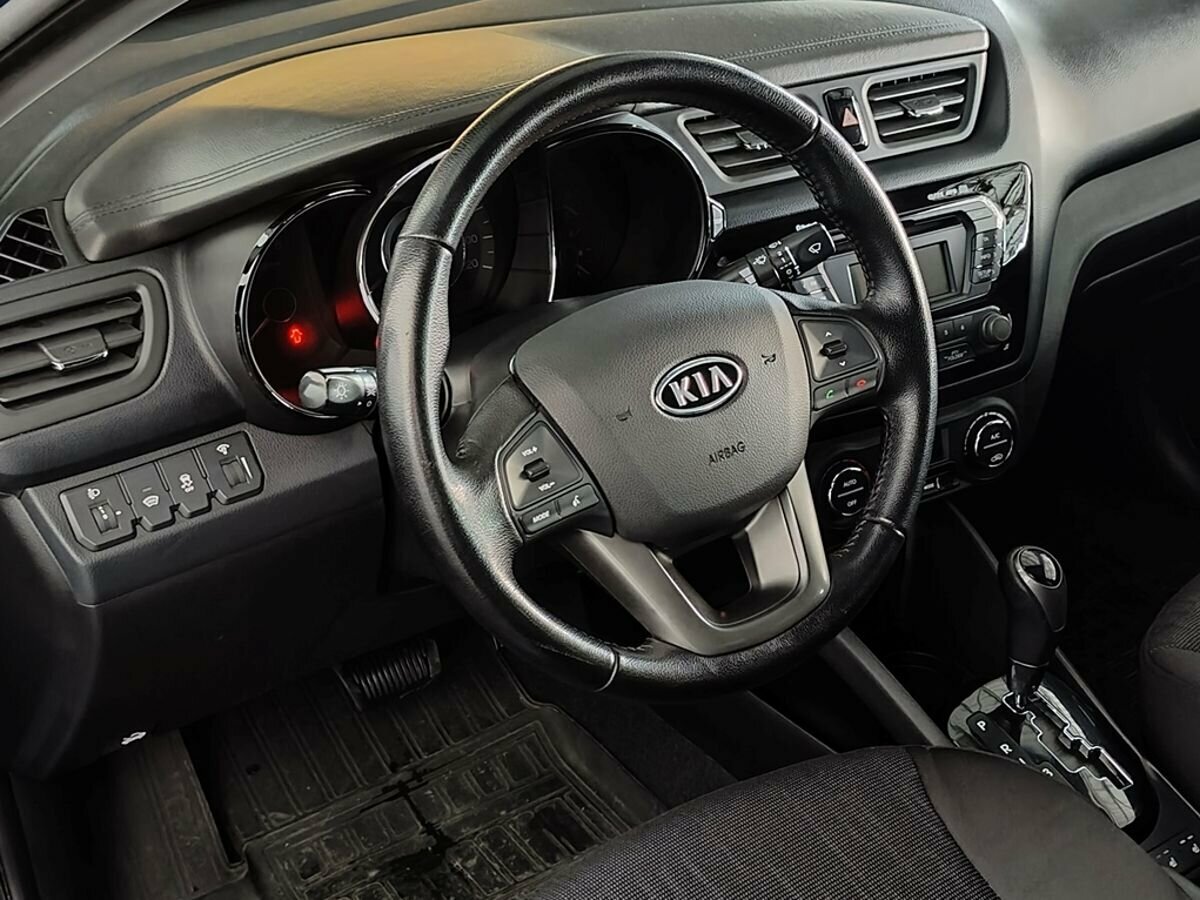 Kia Rio 4-speed, 2011
