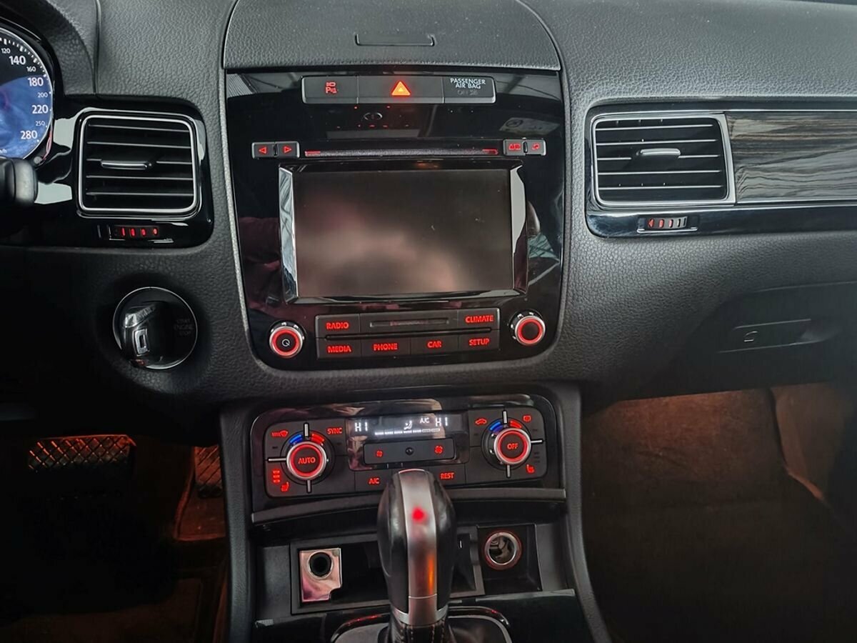 Volkswagen Touareg, 2014