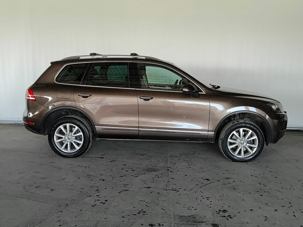 Volkswagen Touareg, 2013